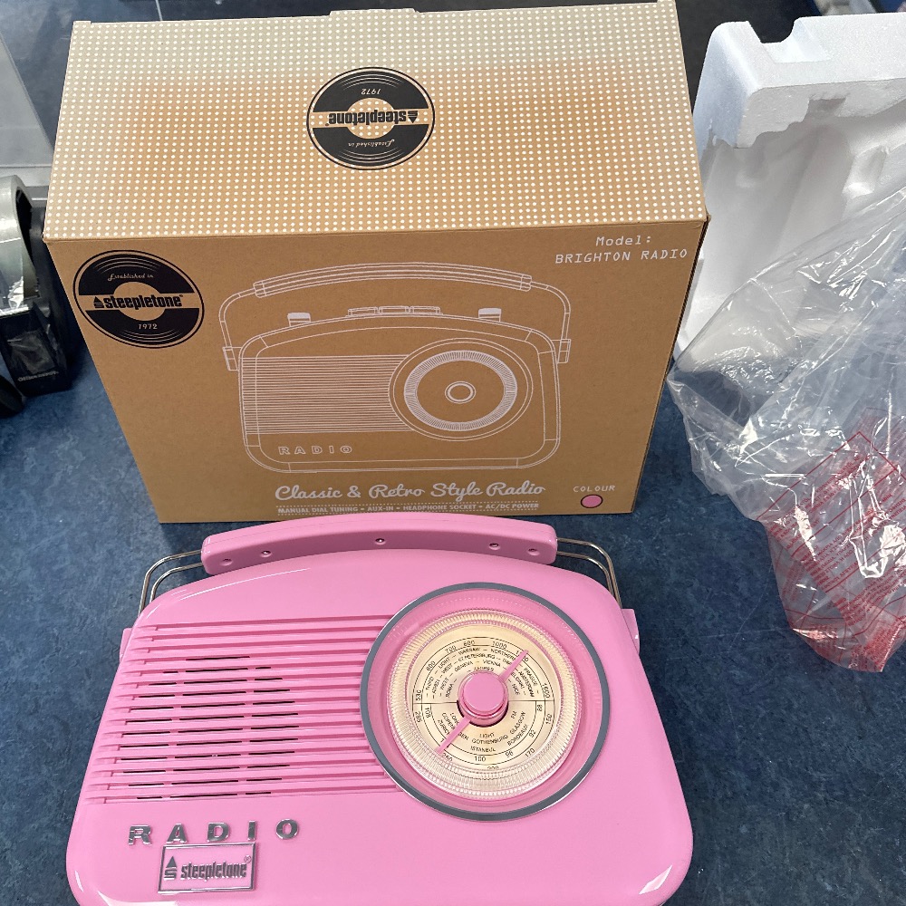 Radio Portatile Steepletone Devon - DAB/FM - Stile Vintage Anni '60 - Nero